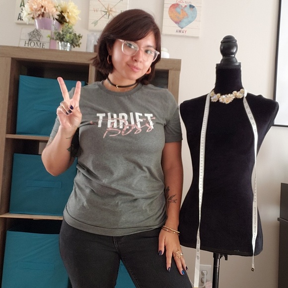 Thrifty_bird aka Sam! Welcome to my closet! - Picture 2 of 3